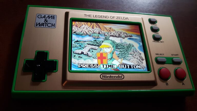 Game & Watch: The Legend of Zelda