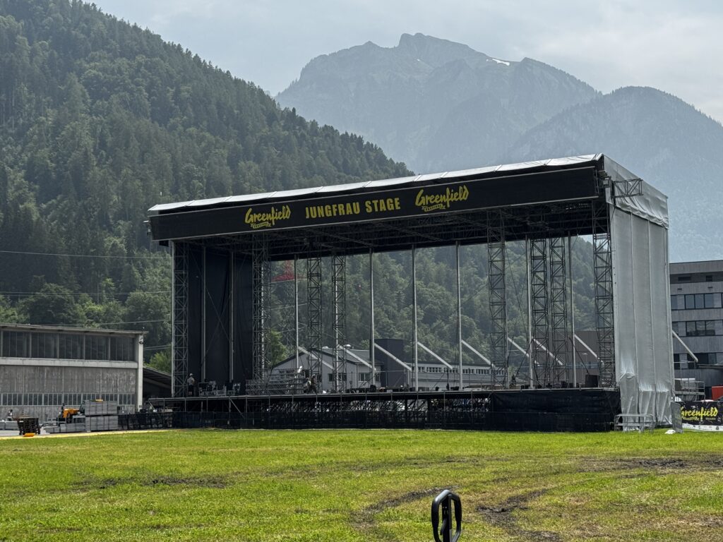 Bühnenaufbau Jungfrau Stage Greenfield 2025
