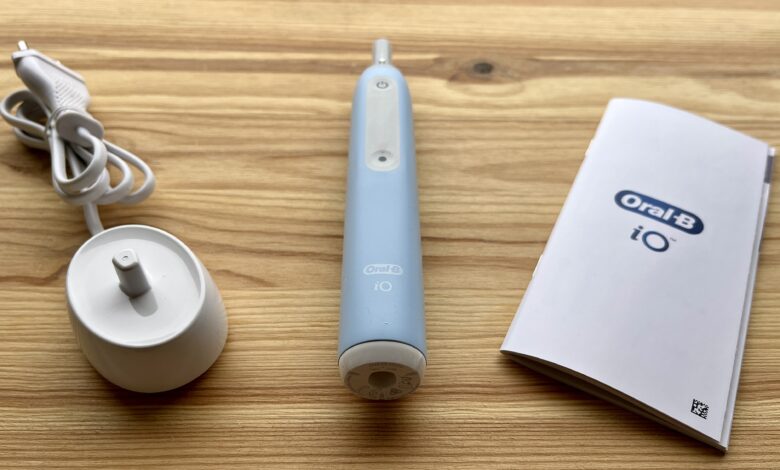 Oral-B iO Series 3