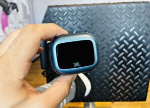 JBL Live Buds 3